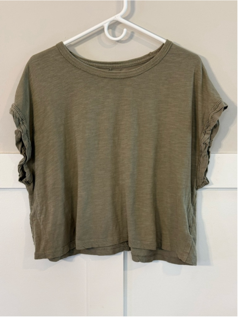 We The Free Olive Green Ruffle Sleeve Crop Top Women’s Small Boho Cotton